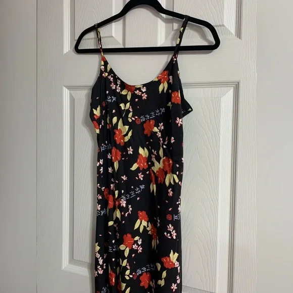 Vintage Kahala Floral Sleeveless Dress - Picture 2 of 6